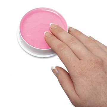 Fingertip Moistener