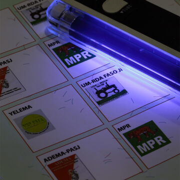 UV Lamp with Batteries